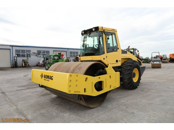 Compactador BOMAG