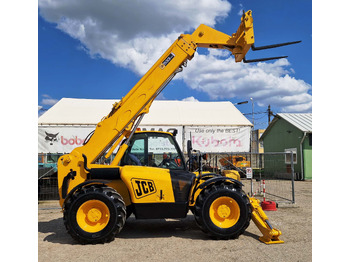 Empilhador telescópico JCB
