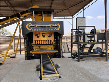 Máquina de fazer bloco