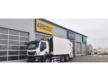 Caminhão de lixo IVECO Stralis