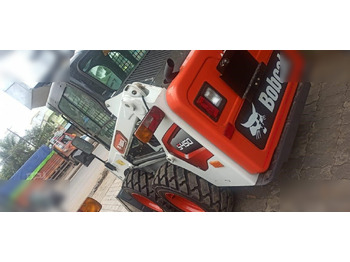 Mini carregadeira BOBCAT S450