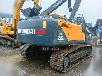 Escavadora de rastos HYUNDAI