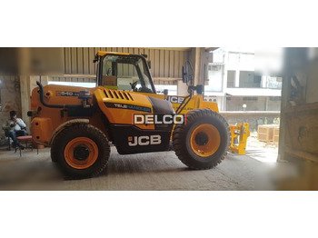 Empilhador telescópico JCB