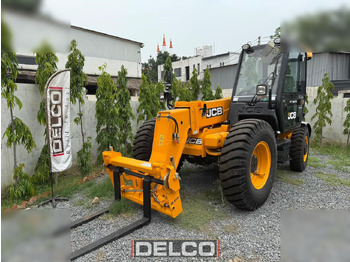 Empilhador telescópico nuevo JCB 540-70: foto 3