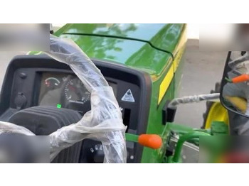 Mini trator nuevo JOHN DEERE 5210: foto 4