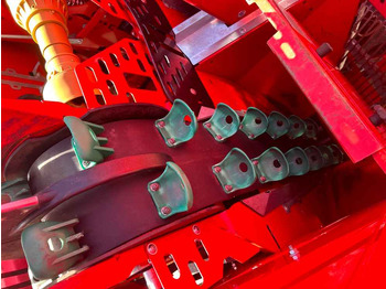 Locação de Grimme PRIOS 440 Grimme PRIOS 440: foto 4