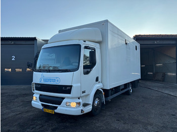 Caminhão transporte de gado DAF LF 45 150