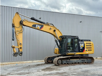 Escavadora de rastos CATERPILLAR 326FL