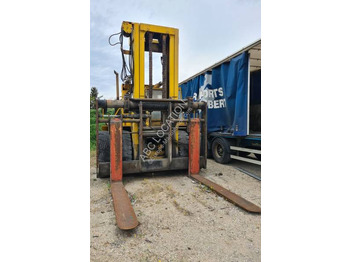 Empilhadeira a diesel HYSTER