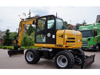 Escavadeira de rodas TEREX