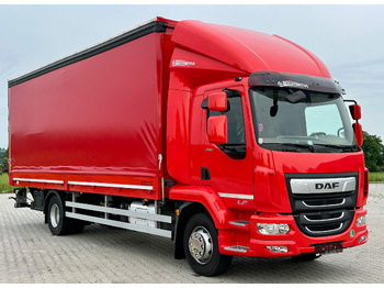 Caminhão com lona DAF LF 290