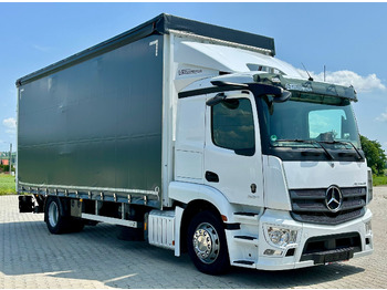 Caminhão com lona MERCEDES-BENZ Actros