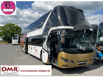 Ônibus panorâmico NEOPLAN
