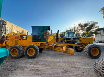 Motoniveladora CATERPILLAR 140H