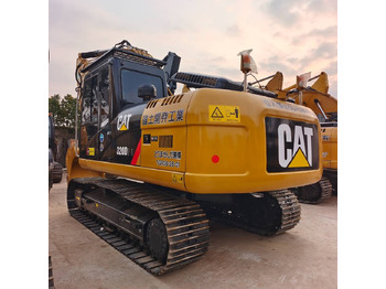 Escavadora de rastos CATERPILLAR 320D