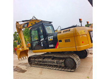 Escavadora de rastos CATERPILLAR 320D2