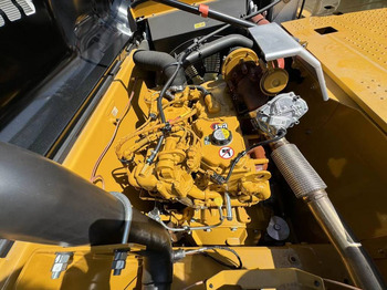 Escavadora de rastos CAT 320GX: foto 2