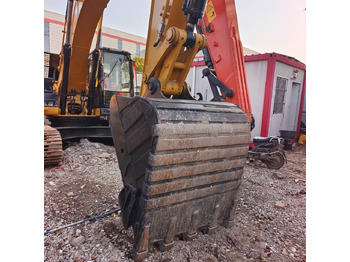 Escavadora de rastos CATERPILLAR 325D