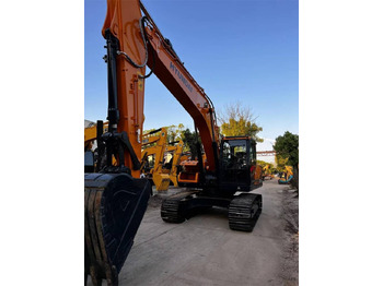 Escavadora de rastos HYUNDAI