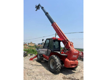 Mini carregadeira MANITOU