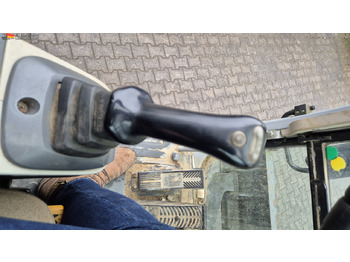 Escavadeira de rodas New Holland MH 2.6 Zustand gut, deutsche Maschine incl. Greifer und Dreservo: foto 4 Escavadeira de rodas New Holland MH 2.6 Zustand gut, deutsche Maschine incl. Greifer und Dreservo: foto 4