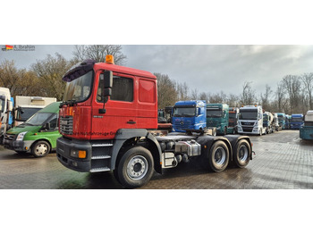 Tractor MAN 26.464