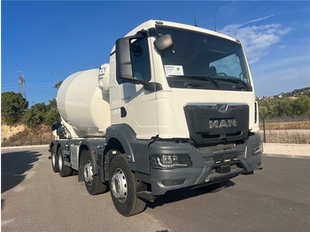 Caminhão betoneira MAN TGS 41.440