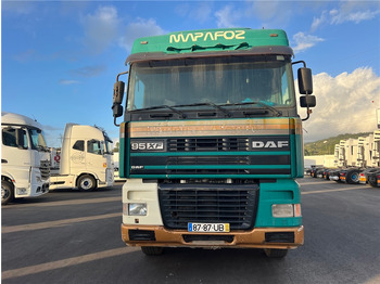 Locação de DAF XF95/480 Manual gear DAF XF95/480 Manual gear: foto 2