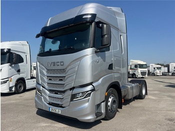 Tractor IVECO S-WAY