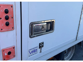 Locação de  IVECO DAILY 35C14 IVECO DAILY 35C14: foto 3