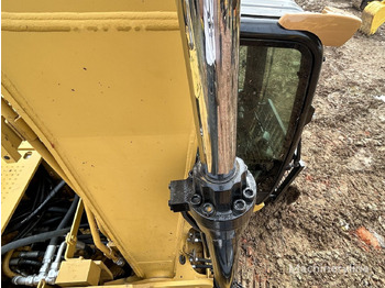 Escavadora de rastos Caterpillar 315D2 GC: foto 3