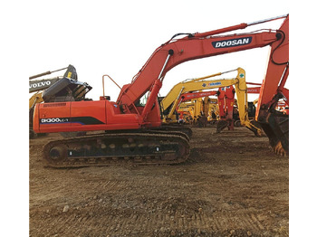 Escavadora de rastos DOOSAN DH300LC-7