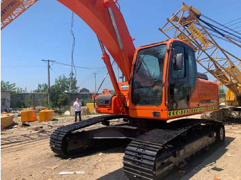 Escavadora de rastos DOOSAN DX300