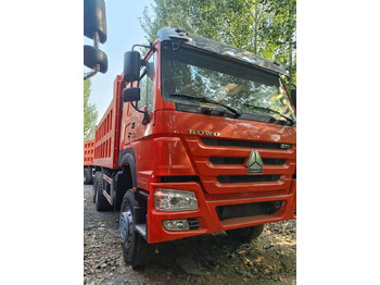 Caminhão basculante SINOTRUK HOWO
