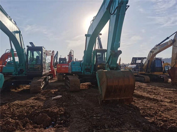 Escavadora de rastos Kobelco SK210LC: foto 3