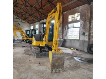 Mini escavadeira KOMATSU PC50