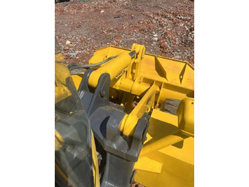 Carregadeira de rodas Komatsu WA380: foto 3