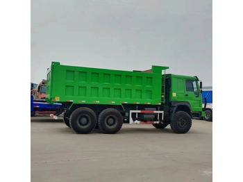 Caminhão basculante SINOTRUK HOWO