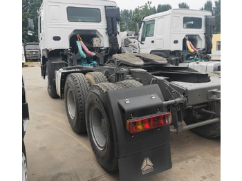 Tractor SINOTRUK HOWO