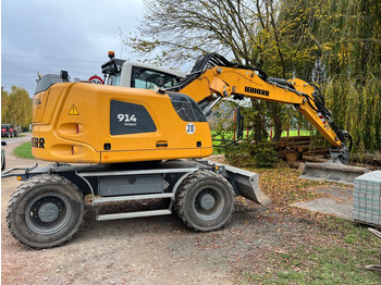 Escavadeira de rodas LIEBHERR A 914