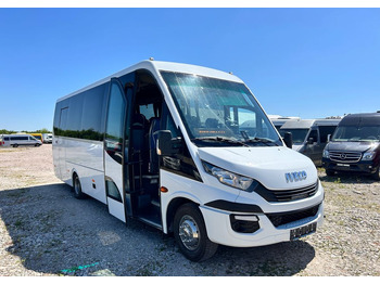 Micro-ônibus IVECO Daily