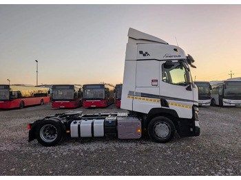 Tractor Renault T440: foto 3 Tractor Renault T440: foto 3