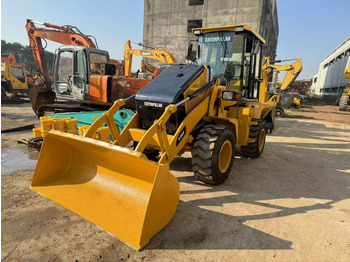 Retroescavadeira CATERPILLAR 420F