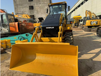 Retroescavadeira CATERPILLAR 420F