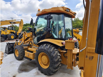 Retroescavadeira CATERPILLAR 420F