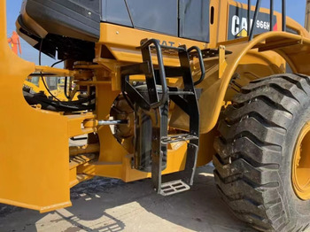 Carregadeira de rodas CATERPILLAR 966H: foto 4