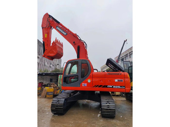 Escavadora de rastos DOOSAN DX225LCA