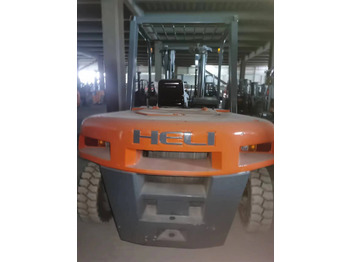 Empilhadeira a diesel HELI 70 DIESEL FORKLIFT 7TON: foto 2