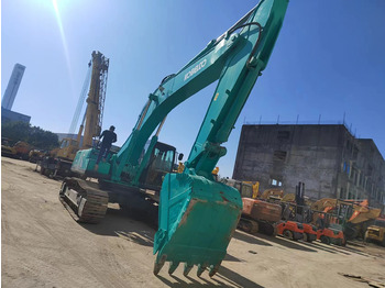 Escavadora de rastos KOBELCO