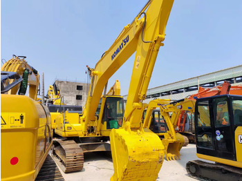 Escavadora de rastos KOMATSU PC200-7